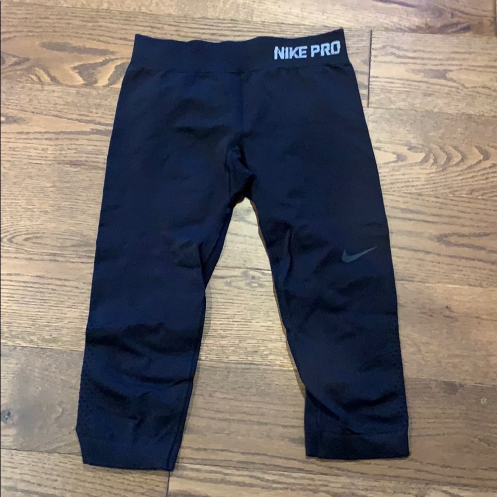 Nike capri legging